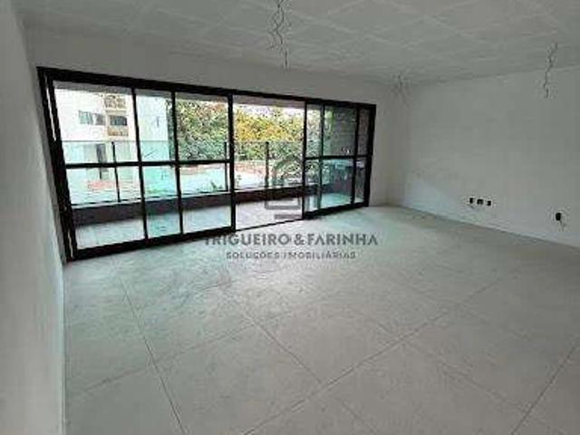 Apartamento para Venda em Recife/PE Santana 3 Quartos