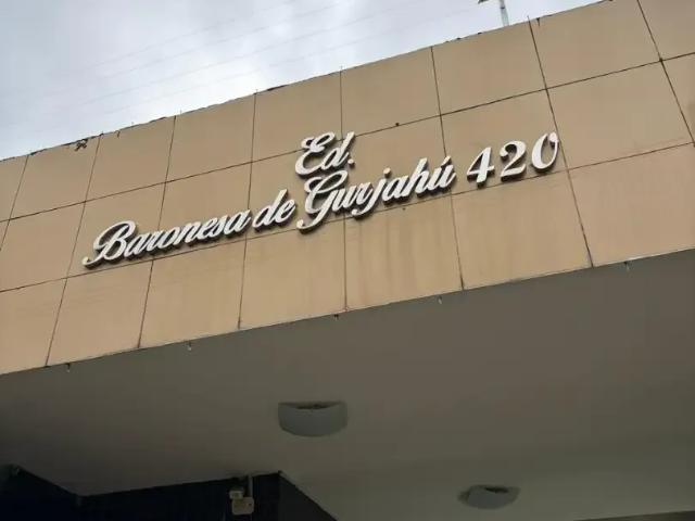Apartamento para Venda em Recife/PE Santana 4 Quartos