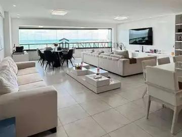 Apartamento à venda em Rua Comandante Bento de Aguiar - Varanda