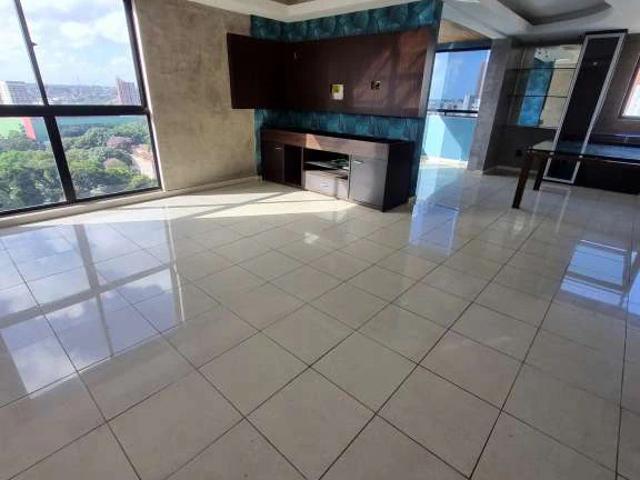 Apartamento para Venda em Recife/PE Tamarineira 4 Quartos