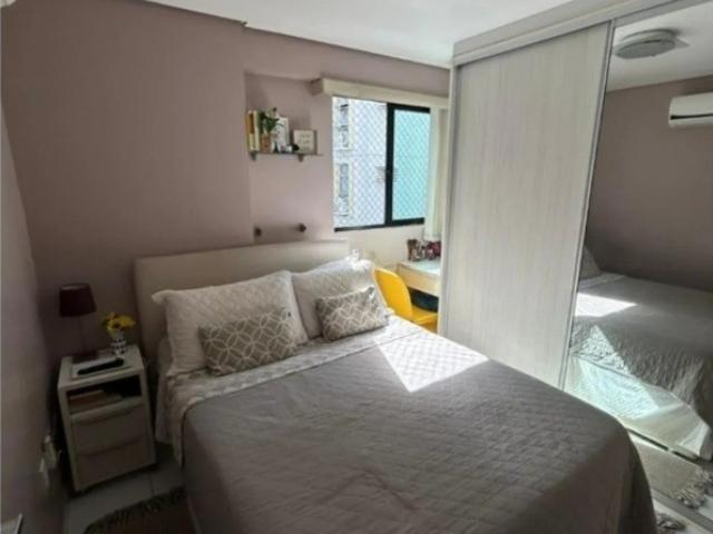 Apartamento para Venda em Recife/PE Torre 3 Quartos