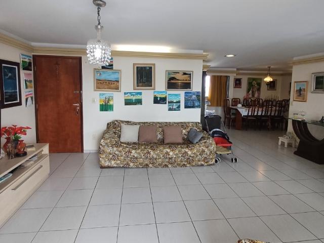 Apartamento para Venda em Recife/PE Torre 4 Quartos