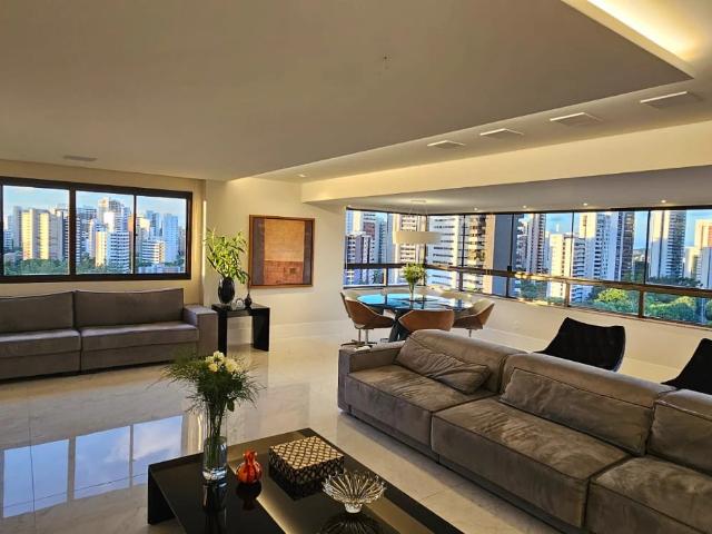 Apartamento para Venda em Recife/PE Torre 4 Quartos