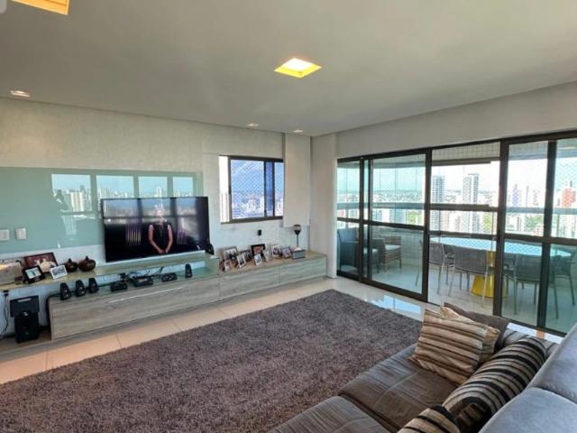 Apartamento para Venda em Recife/PE Torre 4 Quartos