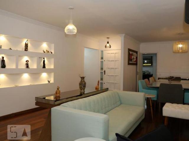 Apartamento para venda em Real Parque de 256.00m² com 4 Quartos, 3 Suites e 5 Garagens