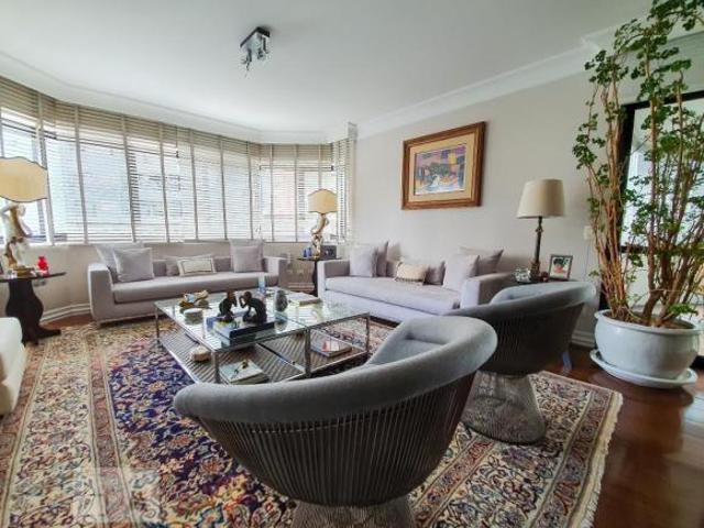 Apartamento para venda em Real Parque de 276.00m² com 4 Quartos, 3 Suites e 4 Garagens