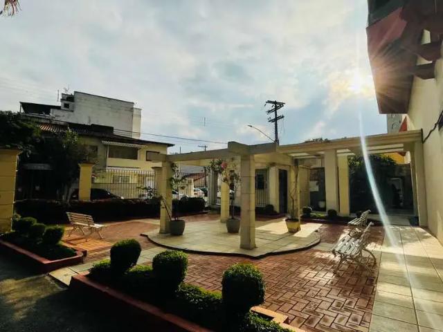 Apartamento para Venda em Resende/RJ Centro 3 Quartos