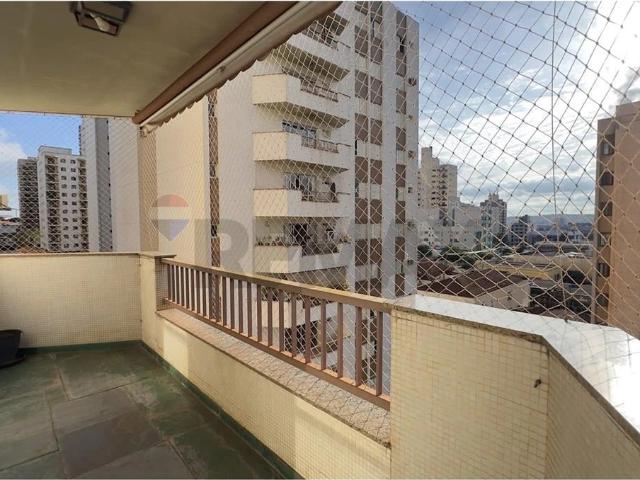 Apartamento para Venda em Ribeirão Preto/SP Centro 3 Quartos