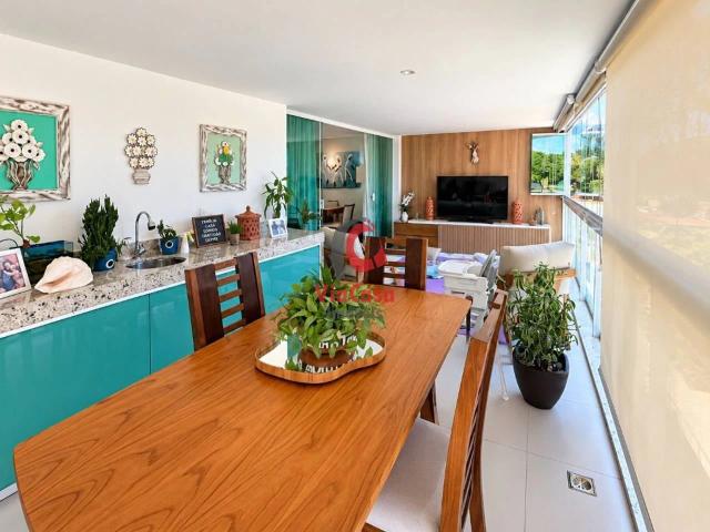 Apartamento para Venda em Rio das Ostras/RJ Costazul 3 Quartos