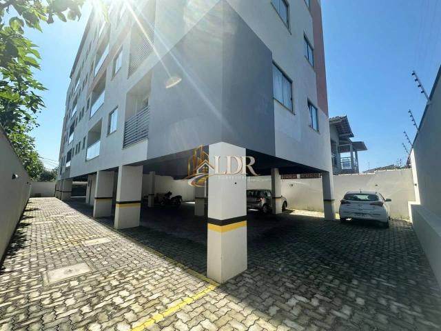 Apartamento para Venda em Rio das Ostras/RJ Costazul 2 Quartos