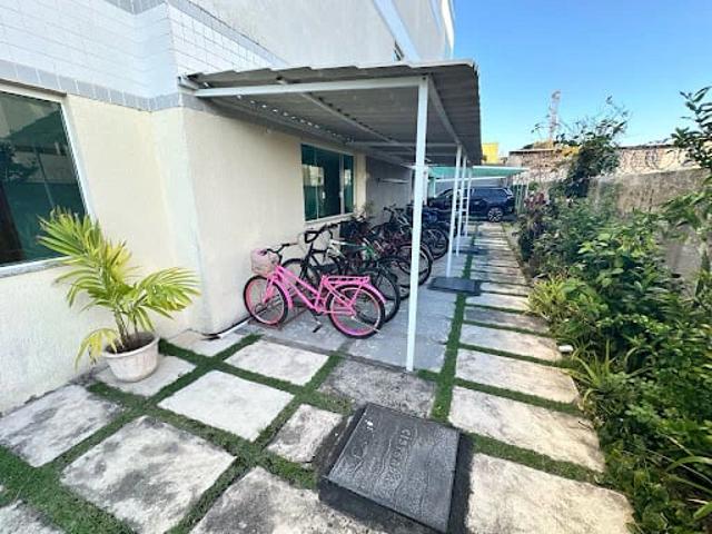 Apartamento para Venda em Rio das Ostras/RJ Extensão do Bosque 3 Quartos