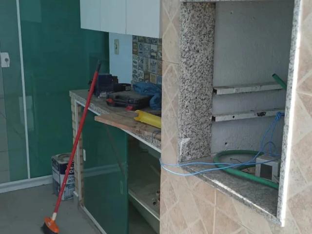 Apartamento para Venda em Rio das Ostras/RJ Extensão do Bosque 4 Quartos