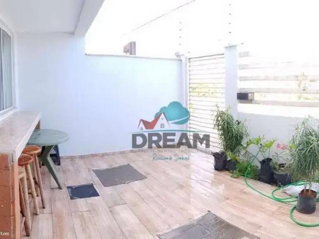 Apartamento para Venda em Rio das Ostras/RJ Ouro Verde 3 Quartos