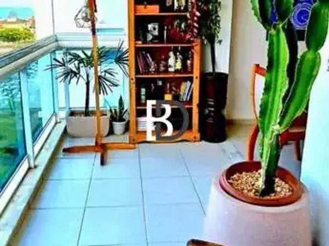 Apartamento para Venda em Rio das Ostras/RJ Recreio 3 Quartos