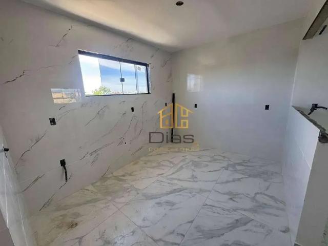 Apartamento para Venda em Rio das Ostras/RJ Village Rio das Ostras 3 Quartos