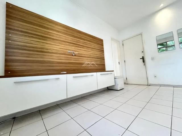 Apartamento para Venda em Rio de Janeiro, Barra da Tijuca, 2 dormitórios, 1 suíte, 3 banheiros, 1 va