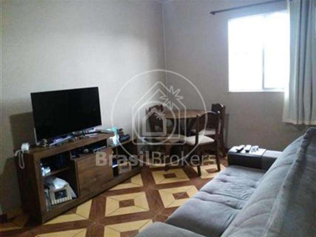 Apartamento para Venda em Rio de Janeiro/RJ Colégio 2 Quartos