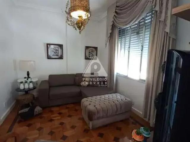 Apartamento para Venda em Rio de Janeiro/RJ Copacabana 4 Quartos