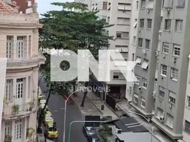 Apartamento para Venda em Rio de Janeiro/RJ Copacabana 4 Quartos