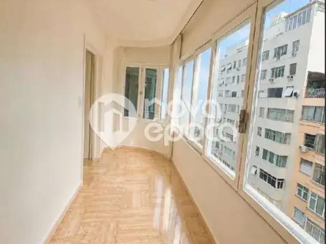 Apartamento para Venda em Rio de Janeiro/RJ Copacabana 4 Quartos