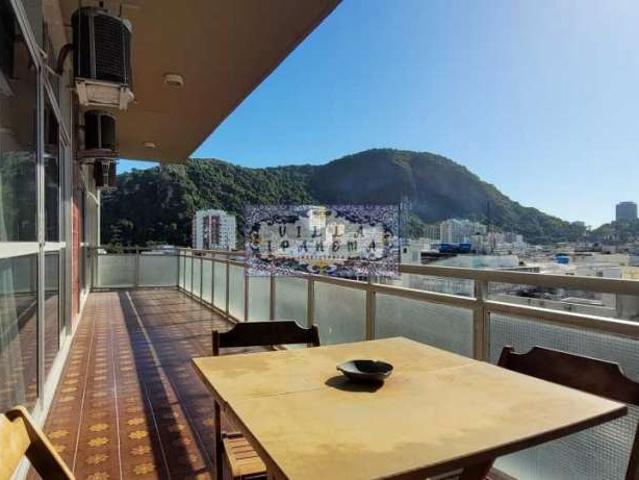 Apartamento para Venda em Rio de Janeiro/RJ Copacabana 4 Quartos