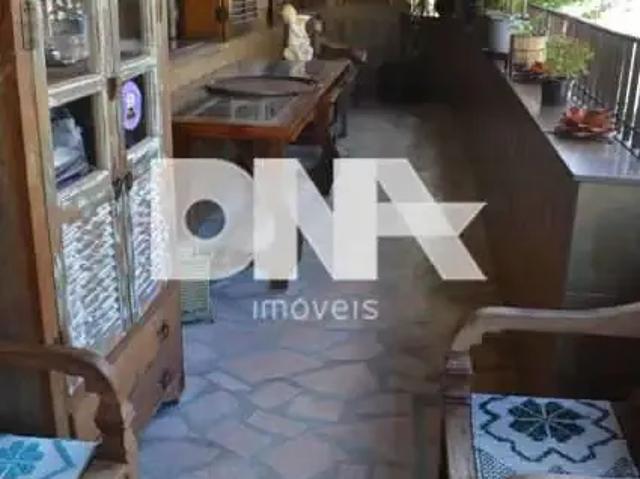 Apartamento para Venda em Rio de Janeiro/RJ Copacabana 4 Quartos
