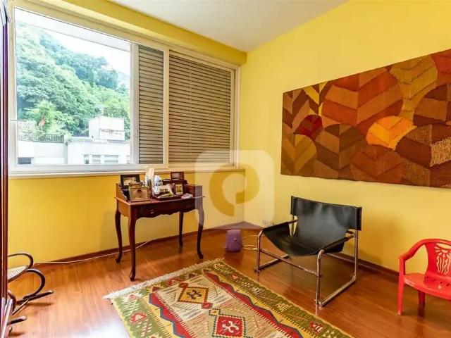 Apartamento para Venda em Rio de Janeiro/RJ Copacabana 4 Quartos