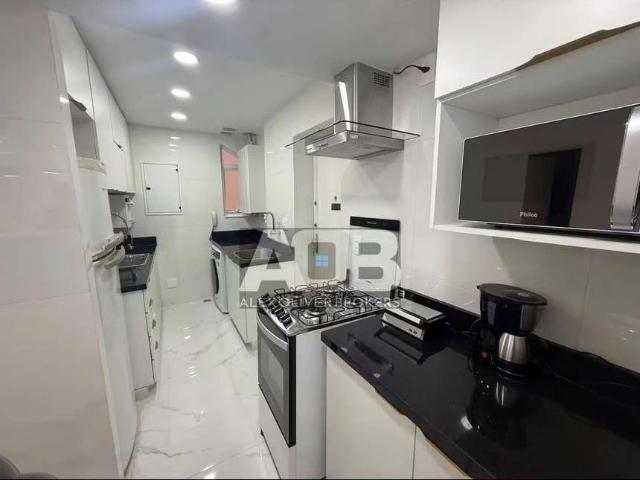 Apartamento para Venda em Rio de Janeiro/RJ Copacabana 4 Quartos