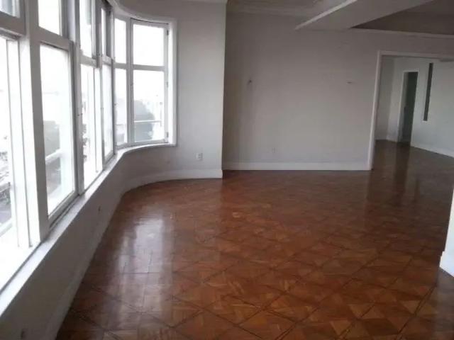 Apartamento para Venda em Rio de Janeiro/RJ Copacabana 4 Quartos