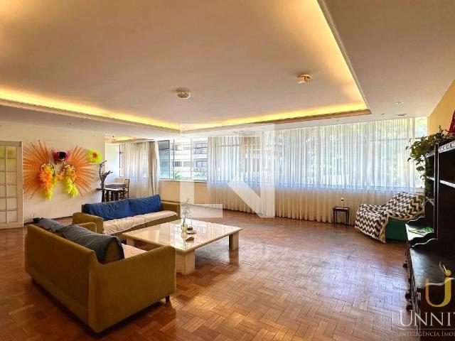 Apartamento para Venda em Rio de Janeiro/RJ Copacabana 4 Quartos