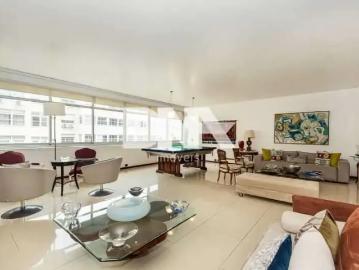 Avenida Henrique Dodsworth - Garagem