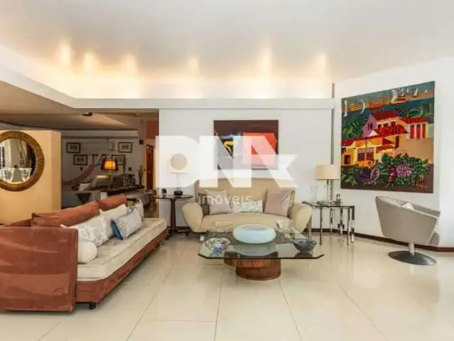 Apartamento para Venda em Rio de Janeiro/RJ Copacabana 4 Quartos