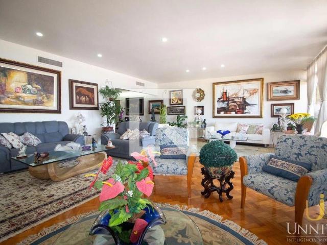 Apartamento para Venda em Rio de Janeiro/RJ Copacabana 4 Quartos