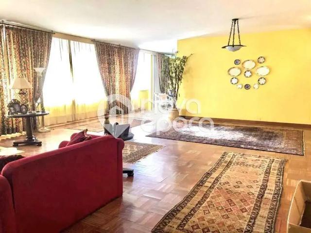 Apartamento para Venda em Rio de Janeiro/RJ Copacabana 4 Quartos