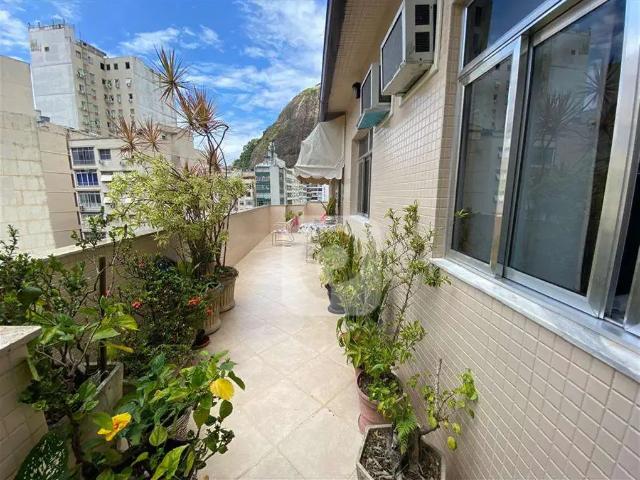 Apartamento para Venda em Rio de Janeiro/RJ Copacabana 4 Quartos