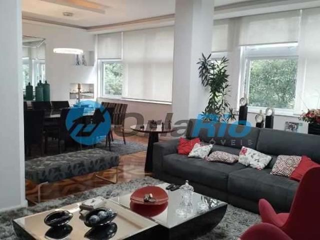 Apartamento para Venda em Rio de Janeiro/RJ Copacabana 4 Quartos