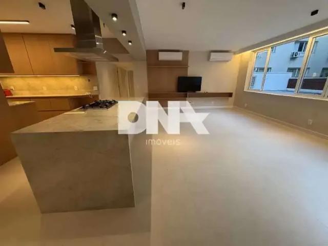 Apartamento para Venda em Rio de Janeiro/RJ Copacabana 4 Quartos