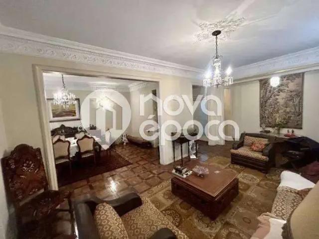 Apartamento para Venda em Rio de Janeiro/RJ Copacabana 4 Quartos