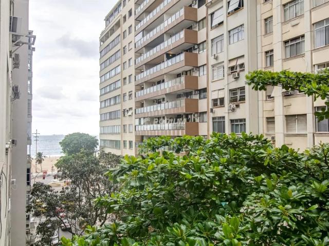 Apartamento para Venda em Rio de Janeiro/RJ Copacabana 4 Quartos