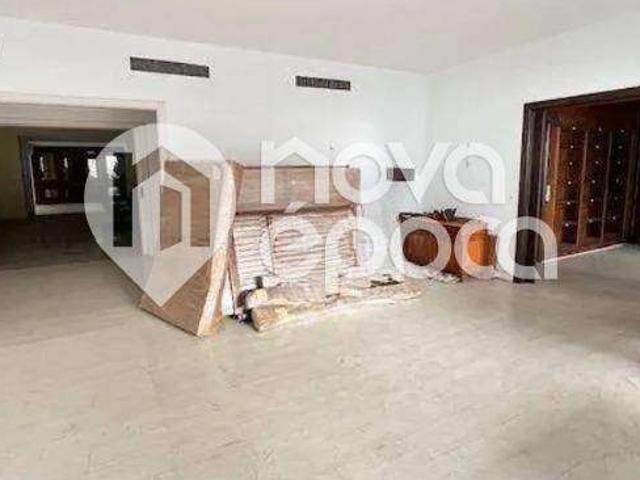 Apartamento para Venda em Rio de Janeiro/RJ Copacabana 4 Quartos