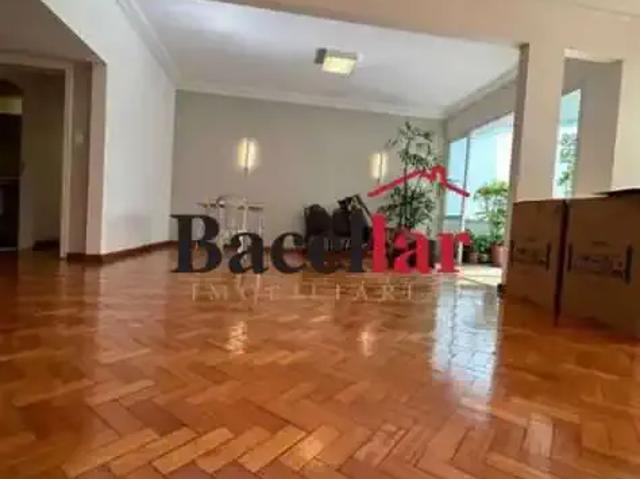Apartamento para Venda em Rio de Janeiro/RJ Copacabana 4 Quartos