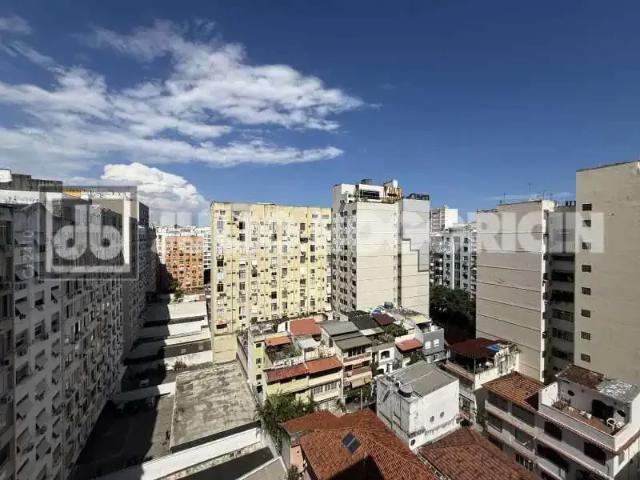 Apartamento para Venda em Rio de Janeiro/RJ Copacabana 4 Quartos
