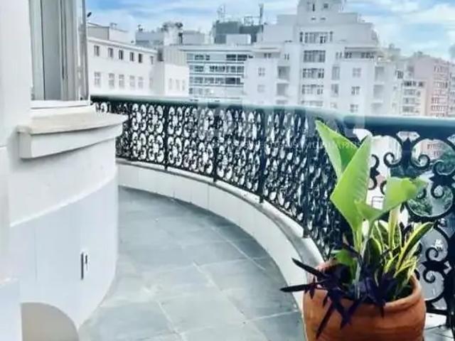 Apartamento para Venda em Rio de Janeiro/RJ Copacabana 4 Quartos