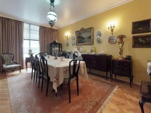 Apartamento para Venda em Rio de Janeiro/RJ Copacabana 4 Quartos