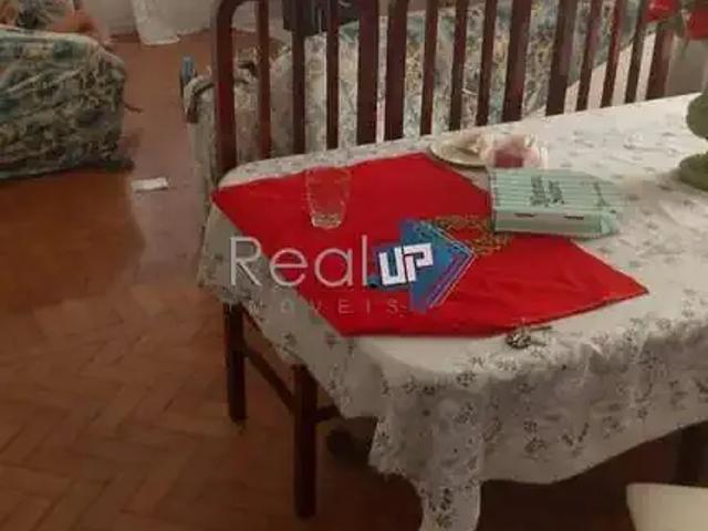 Apartamento para Venda em Rio de Janeiro/RJ Copacabana 6 Quartos