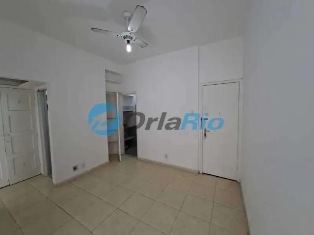 Apartamento para Venda em Rio de Janeiro/RJ Copacabana 1 Quartos
