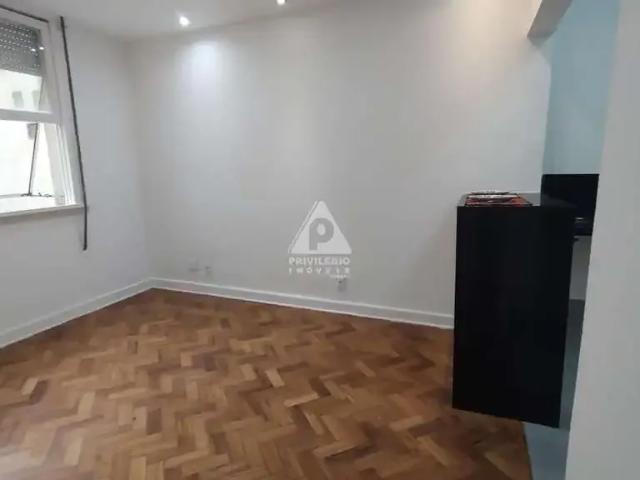 Apartamento para Venda em Rio de Janeiro/RJ Copacabana 1 Quartos