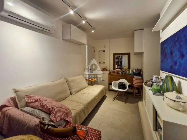 Apartamento para Venda em Rio de Janeiro/RJ Copacabana 1 Quartos