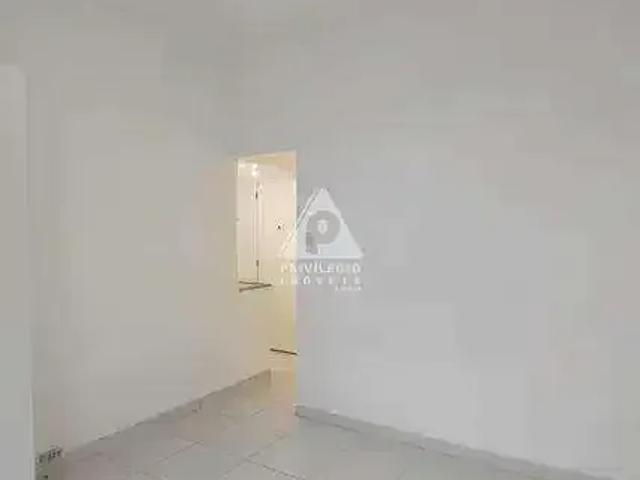 Apartamento para Venda em Rio de Janeiro/RJ Copacabana 1 Quartos