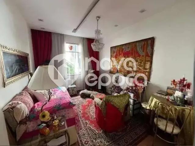 Apartamento para Venda em Rio de Janeiro/RJ Copacabana 2 Quartos